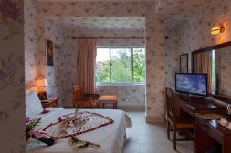 Parklane's Room